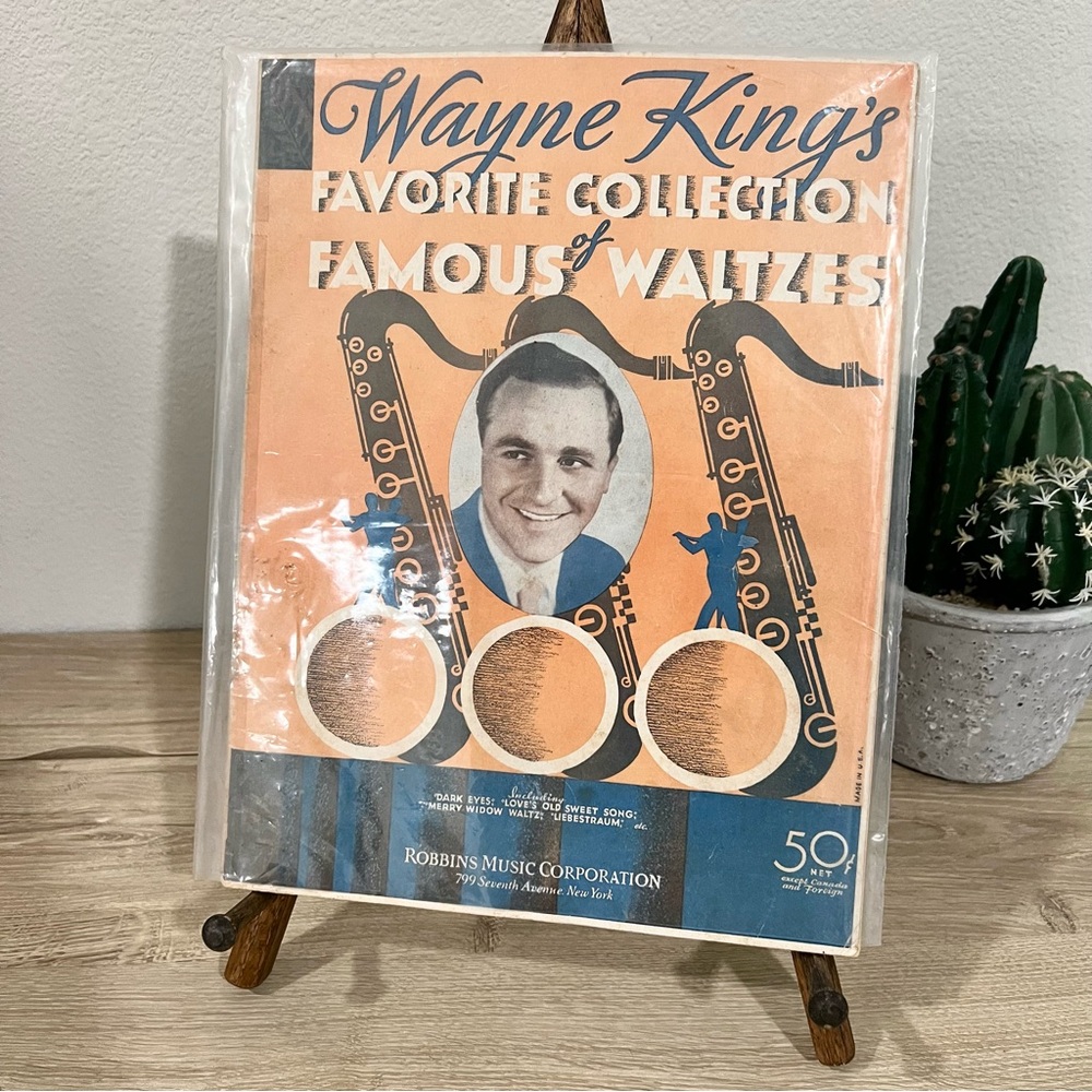 Vintage Wayne King Famous Waltzes Sheet Music 1930s Art Deco‎ Folio